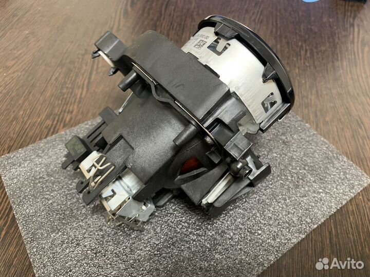 Биксеноновые линзы audi D3 S