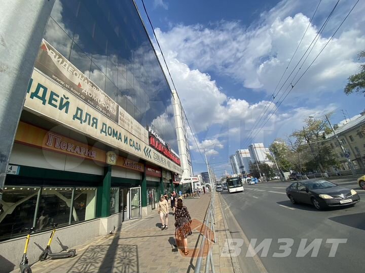 С зоной разгрузки, многоуровневая парковка, 1100м²