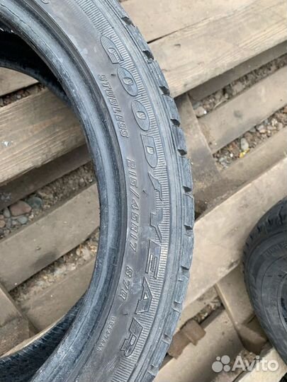 Goodyear Ice Navi Zea II 215/45 R17