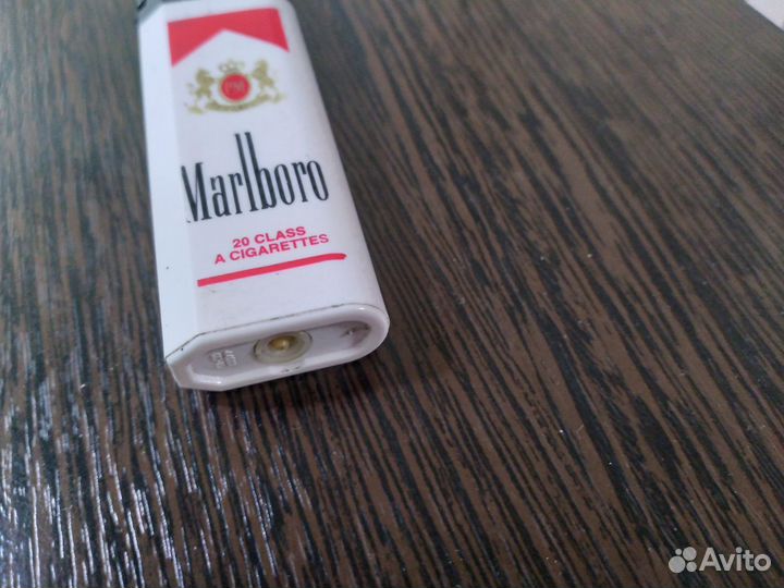 Зажигалка 80- х винтаж