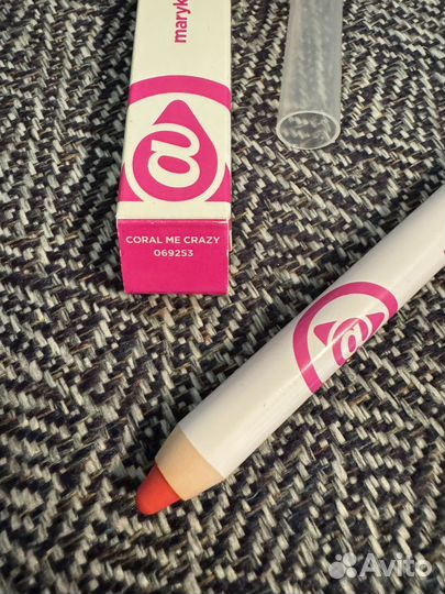 Помада карандаш для губ mary kay