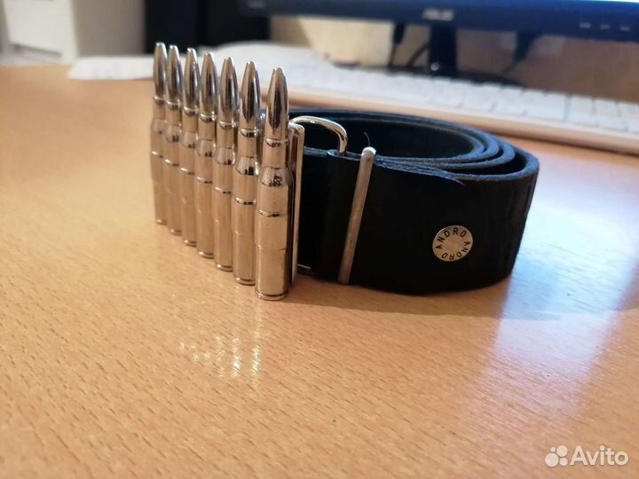 Стильный кожаный мужской ремень