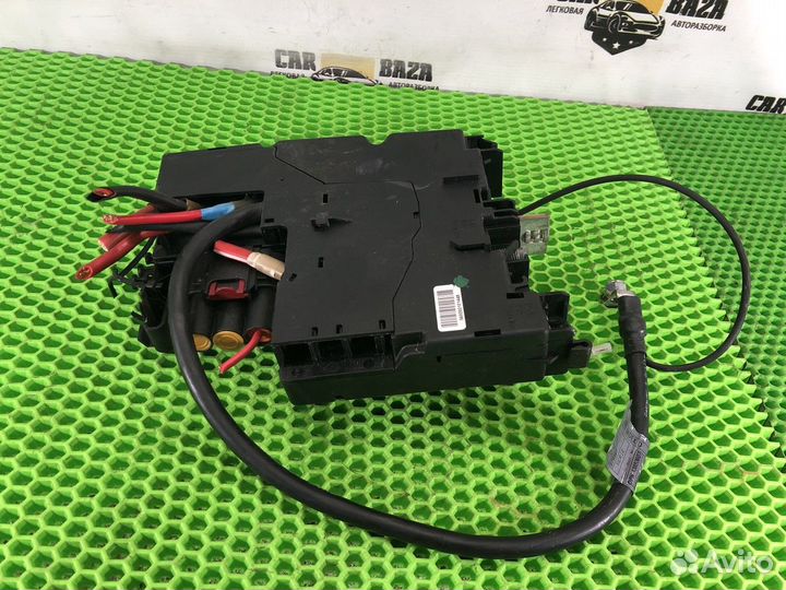 Блок предохранителей Mercedes-Benz E-class