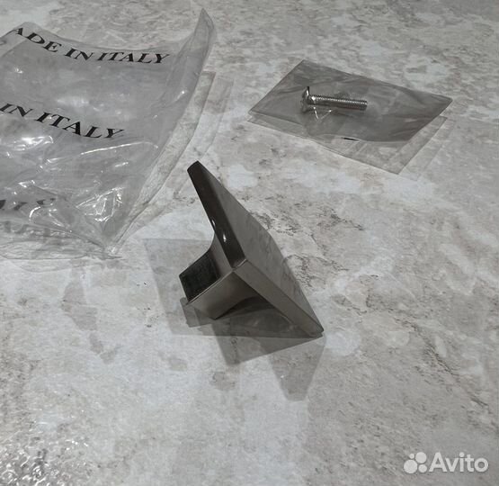 Ручка мебельная Италия 1 шт