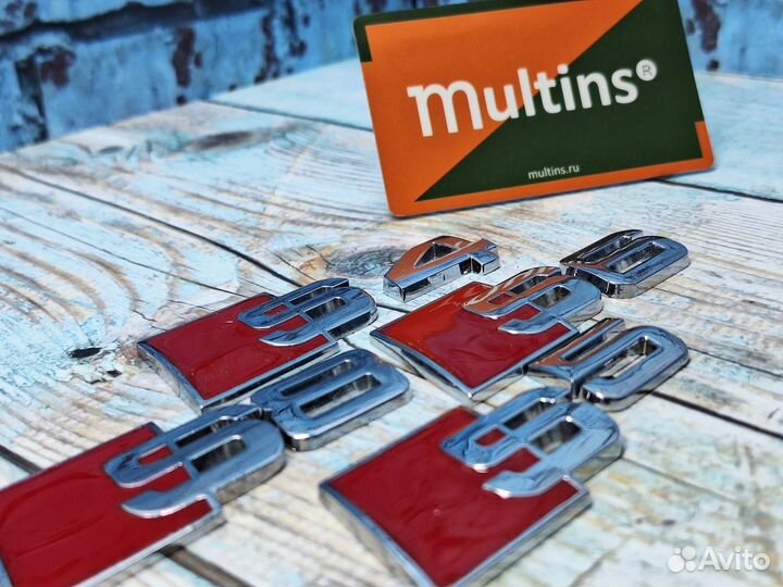 Металлические эмблемы Audi S