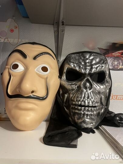 Маска на хэллоуин