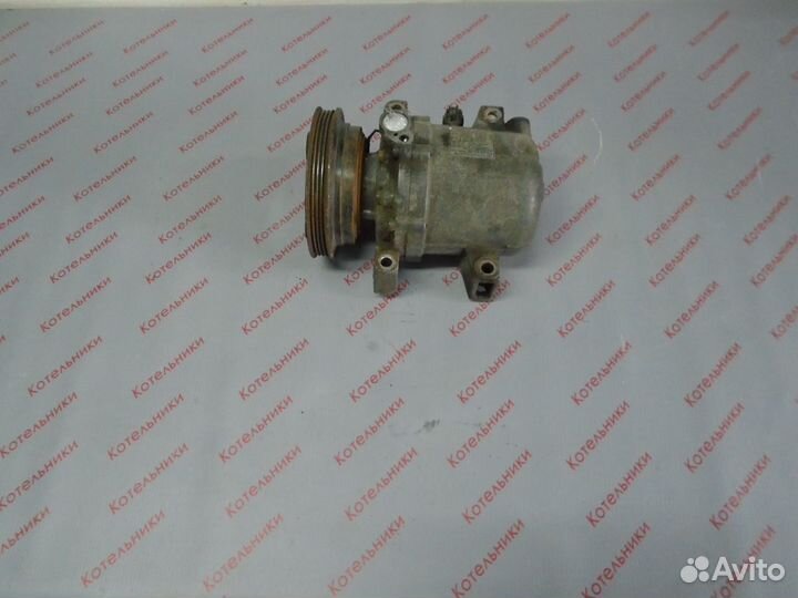 Nissan 92600-2J004 Компрессор кондиционера