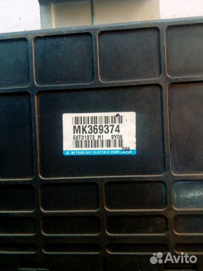 Эбу Mitsubishi pajero