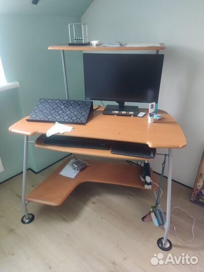 Компьютерный стол бу
