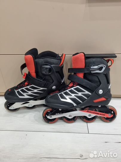 Роликовые коньки Rollerblade Spark 80