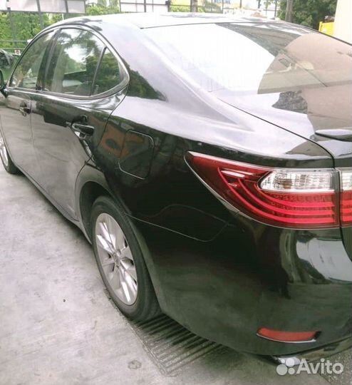 В разборе Lexus ES300h (XV60) 2014г. 2,5л. CVT