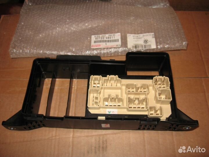 Lexus RX300 Новый Блок реле и предохранителей