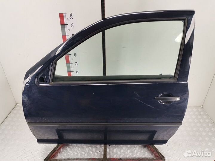 Дверь передняя для Volkswagen Golf 4 1J3831055H