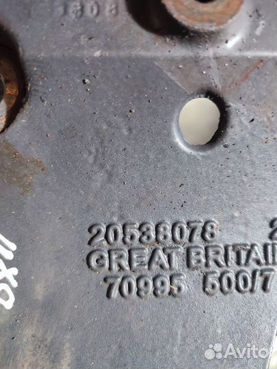 Кронштейн генератора Volvo 20538078