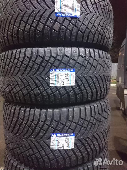 Michelin X-Ice North 4 SUV 275/45 R20 и 305/40 R20 112T