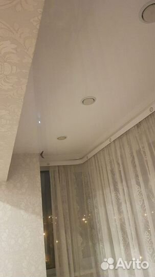 Натяжные потолоки