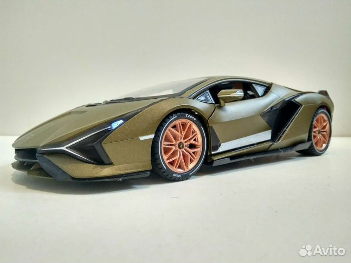 Модель lamborghini. Масштаб 1-18