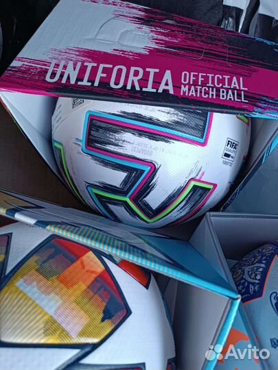 Футбольный мяч adidas лига чемпионов 2023 СПб Pro