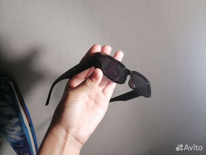 Солнцезащитные очки