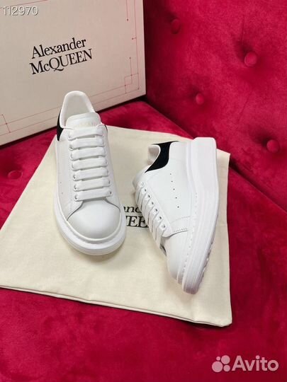 Кроссовки Alexander McQueen женские премиум