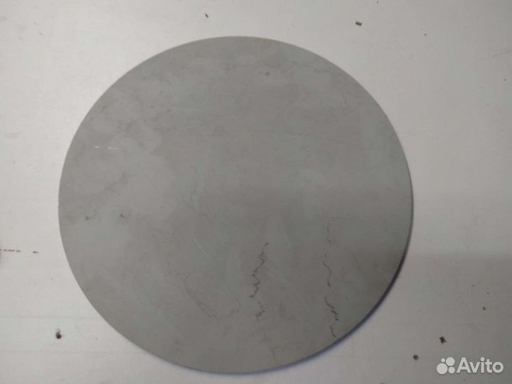 Обрезки производства Круг золотой 220 мм