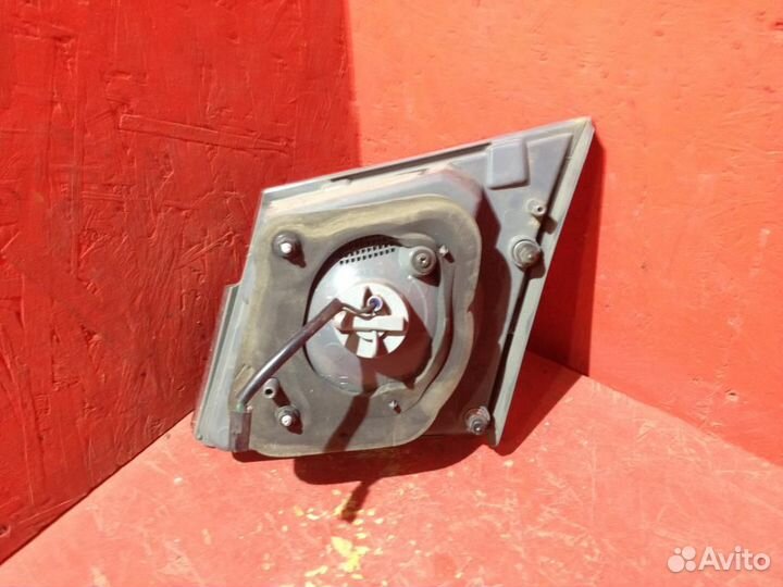 Фонарь задний на дверь багажника левый Chevrolet C