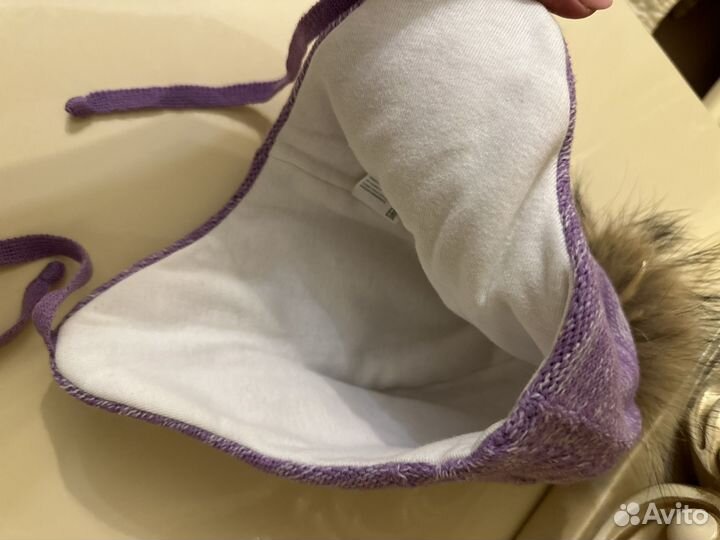 Шапка новая 50-52 и варежки зимние