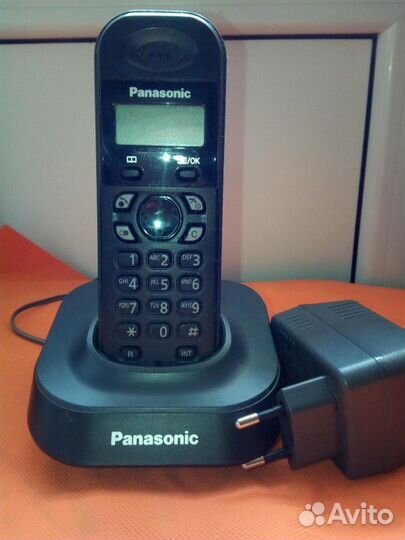Телефон беспроводной Panasonic KX-TG1401