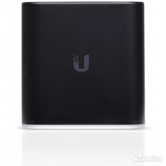 Компактный роутер Ubiquiti airCube ISP