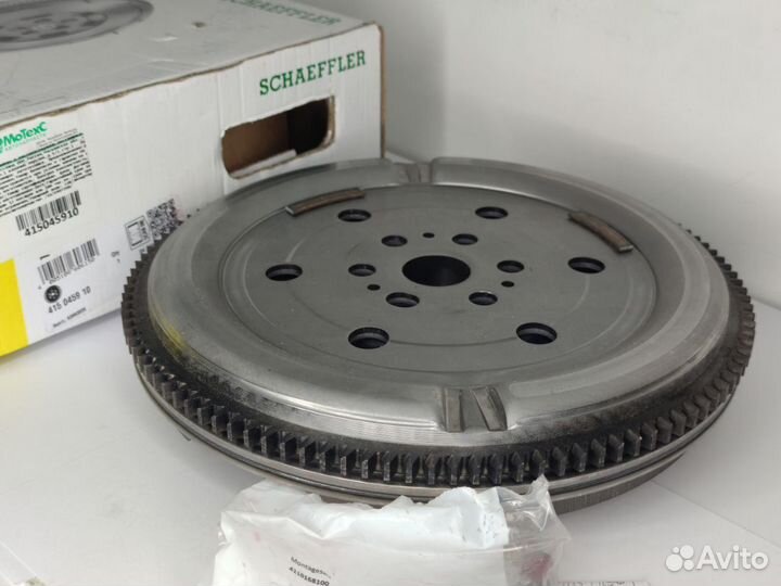 Маховик двухмассовый Форд Фокус LUK