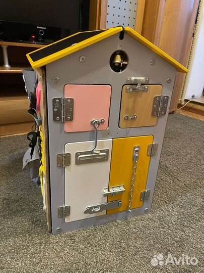 Бизиборд Занятный Дом