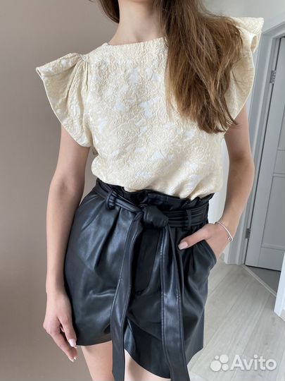 Шорты кожаные zara р-р XS