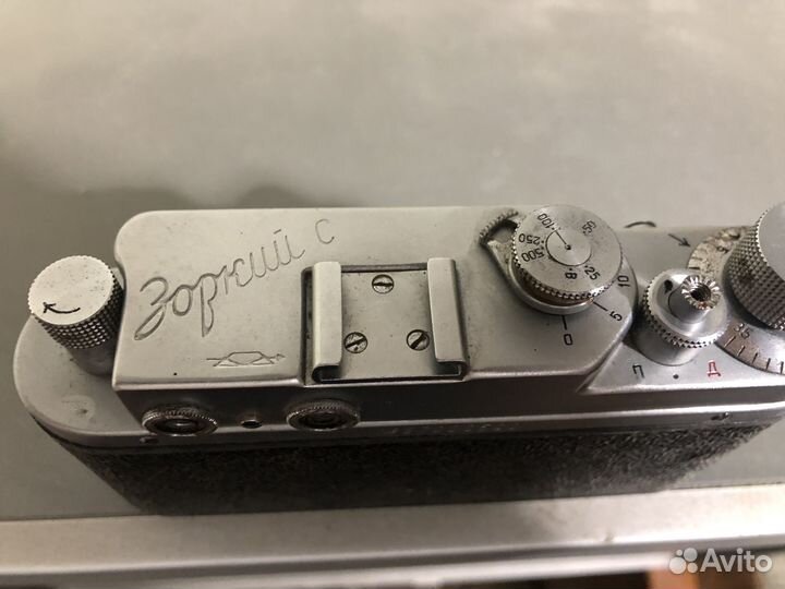 Фотоаппарат зоркий с