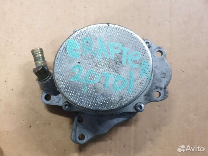 Вакуумный насос 03L145100H volkswagen crafter 2.0
