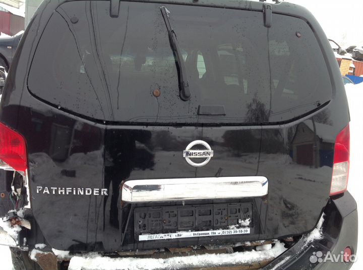 Разбор Ниссан Nissan Pathfinder, 2005