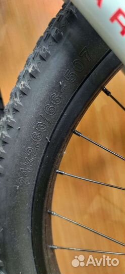 Подростковый велосипед Haro 24 дюйма, серый