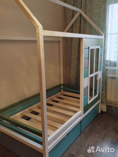 Детская кровать домик с матрасом