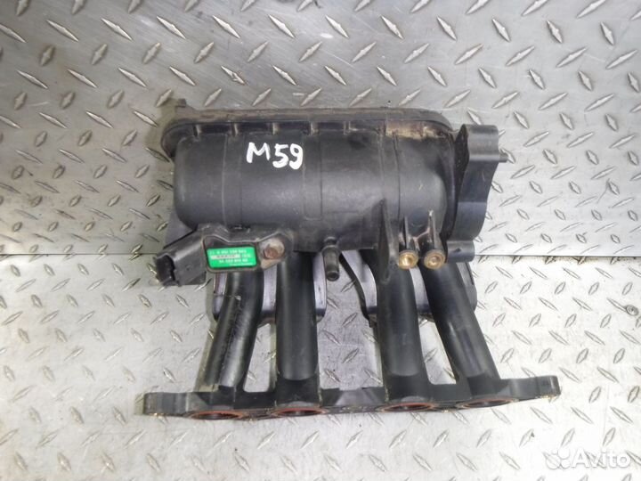 Впускной коллектор Peugeot Partner M59