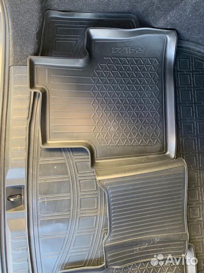 Коврик toyota RAV4. Оригинал