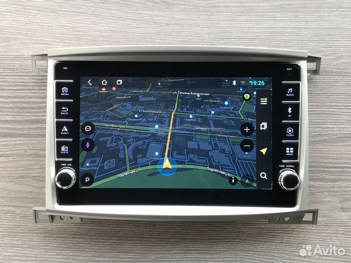 Магнитола Toyota LC 100 + физические кнопки