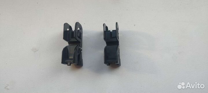 Крепления для щеток стеклоочистителя