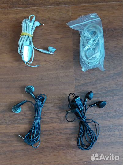 Зарядные устройства, наушники, адаптеры