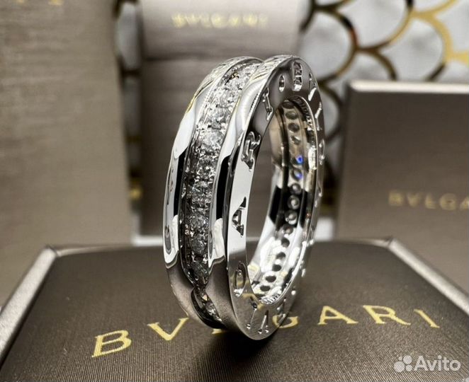 Золотое кольцо bvlgari B.zero1 с бриллиантами, 585