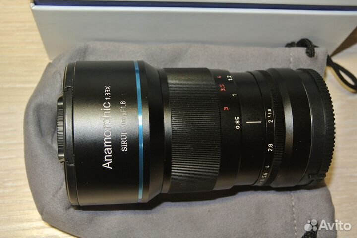 Объектив Sirui 50 mm F1.8 1.33х Anamorphic Sony E