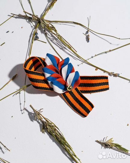 Георгиевская брошь