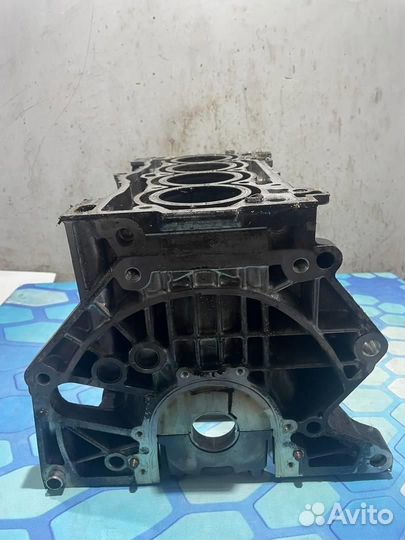 Блок цилиндров двигателя пустой 04E103011AA