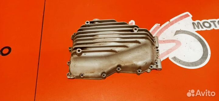 Поддон Bmw F800