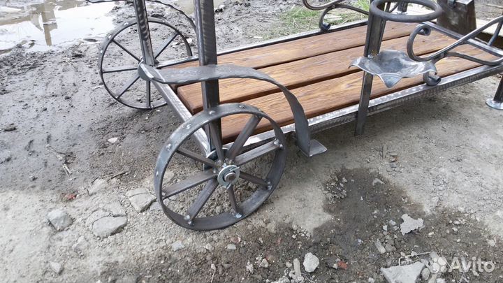 Кованый мангал на колесах для вашего отдыха 4 мм