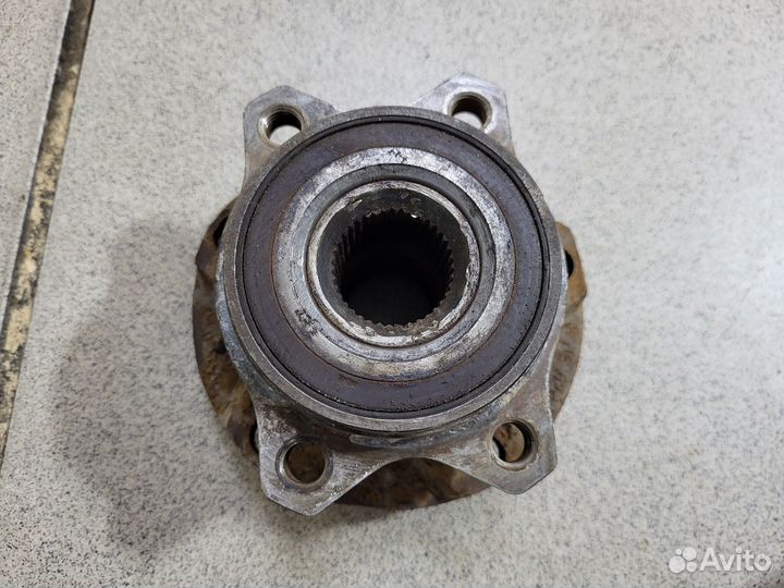 Ступица передняя задняя Audi A6 C6 3.2