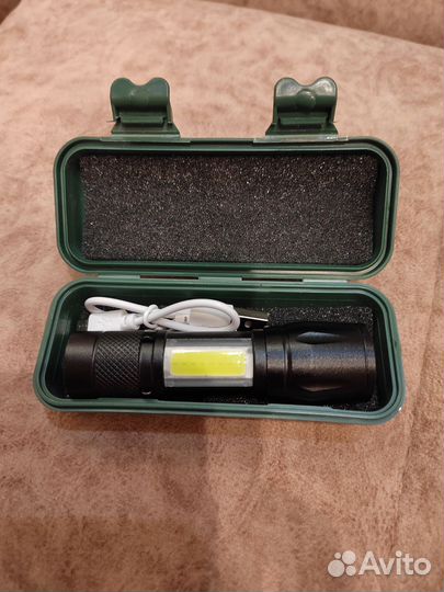 Фонарик светодиодный аккумуляторный